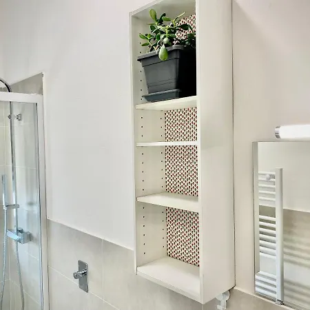 Stanza Cristina E Patrizia Fiere E Moda