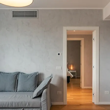Brembo 3 Apartment *