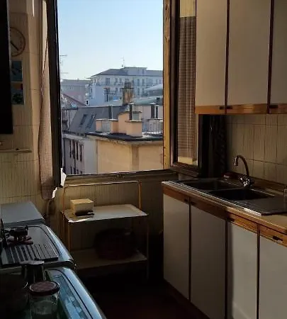 Uncle's House, 150 Mq Only Two Stops From Duomo