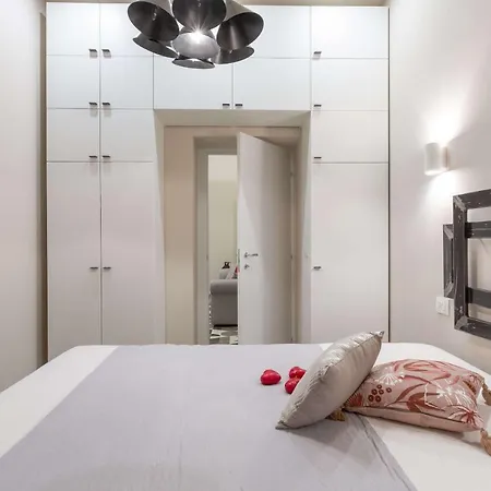 Mou43 -loreto-duomo- Urban House - Luxury Apartmán Milán