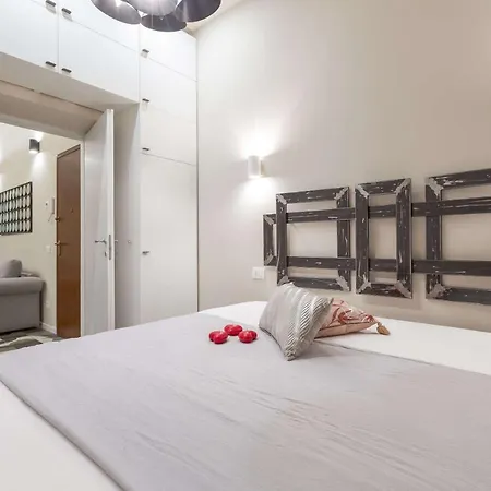 Mou43 -loreto-duomo- Urban House - Luxury Apartmán