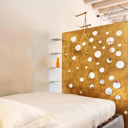 Ampio Monolocale Nel Cuore Di Brera Apartament *