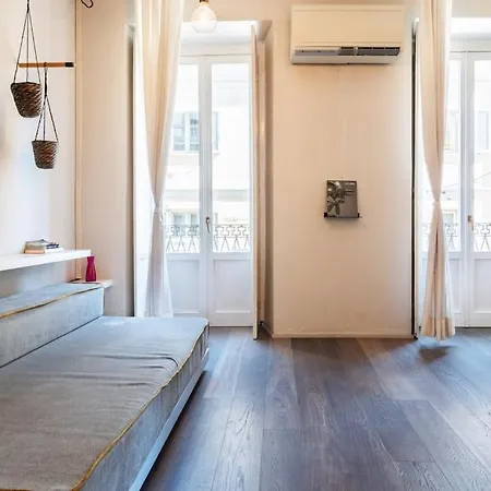 Ampio Monolocale Nel Cuore Di Brera * Mediolan