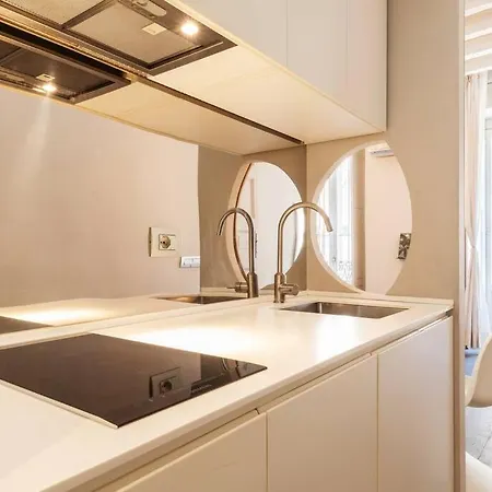 Ampio Monolocale Nel Cuore Di Brera Milán