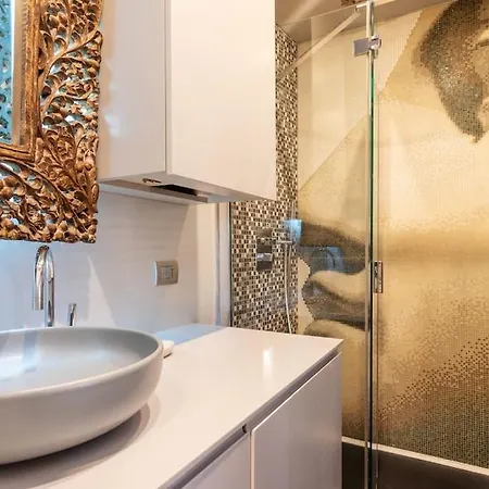 Ampio Monolocale Nel Cuore Di Brera *