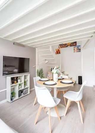 Briano's House 아파트 *