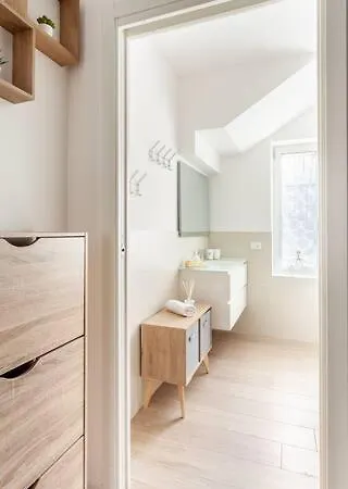 Briano's House * Mediolan