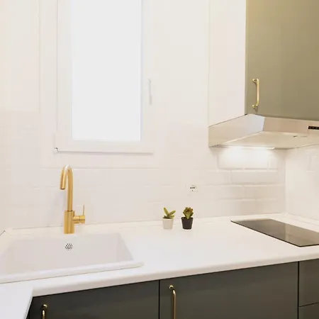 Apartment Easylife - Oasi Chic Pochi Passi Dai Navigli Milan