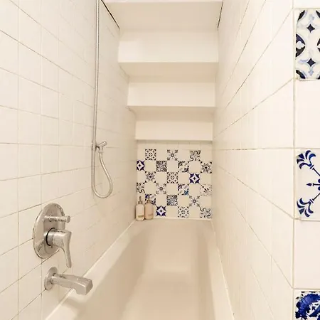 Loft Navigli Porta Genova Apartamento *