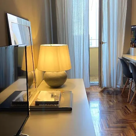 Cozy And Bright One-bedroom Near Metro3 * Milaan
