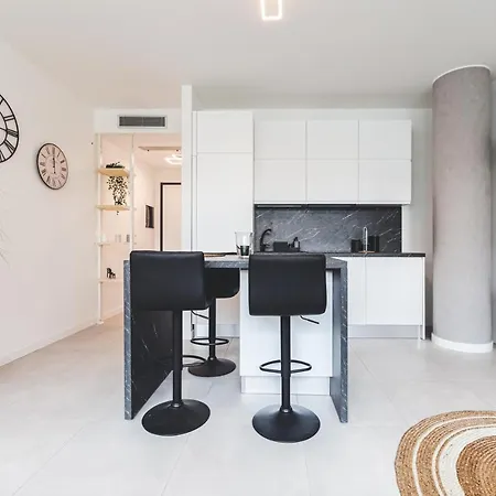 Rubino House Milan