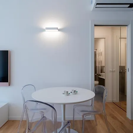 S Agostino - Porta Genova *