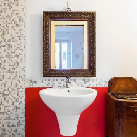 Stylish Two Bedroom In Great Location * Milano