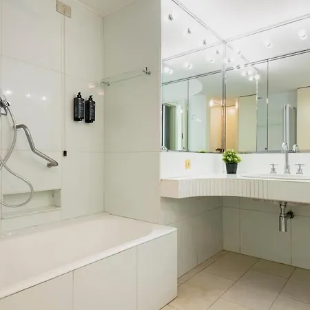 Relstay - Montenapoleone *