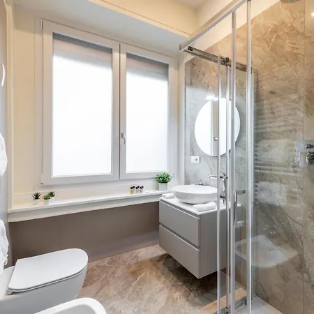 De Amicis, 25 - Nel Cuore Di