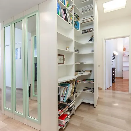 Double In The Center - 20 Min Walk From Duomo Hotel *