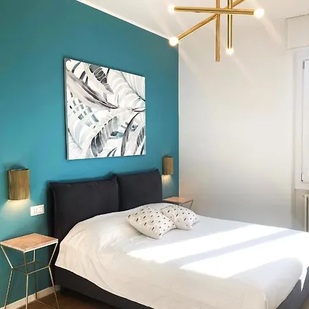 Daire Elegante E Spazioso Milano