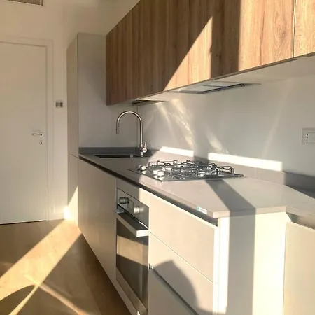 Daire Elegante E Spazioso Milano