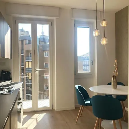 Elegante E Spazioso