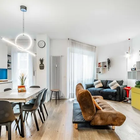 Cozy San Siro-duomo Netflix & Design Daire *