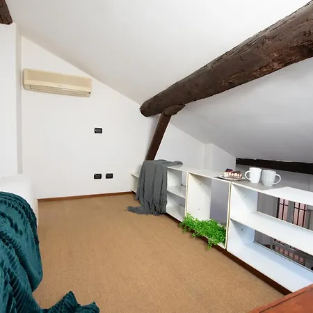 Ihost - Ticinese 75 Apartamento Milão