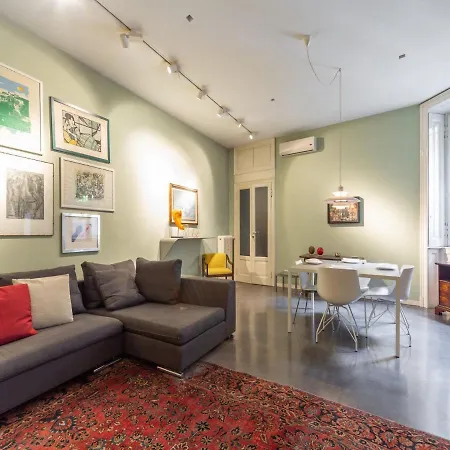 The Rent - Spacious One-bedroom In Paolo Sarpi District * ミラノ