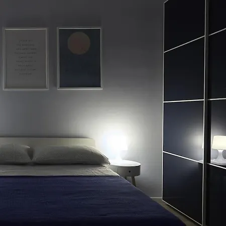 Apartament Youhosty - Pellegrini 8/4 *