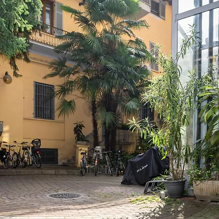 Scalo House - Isola Apartment Milan