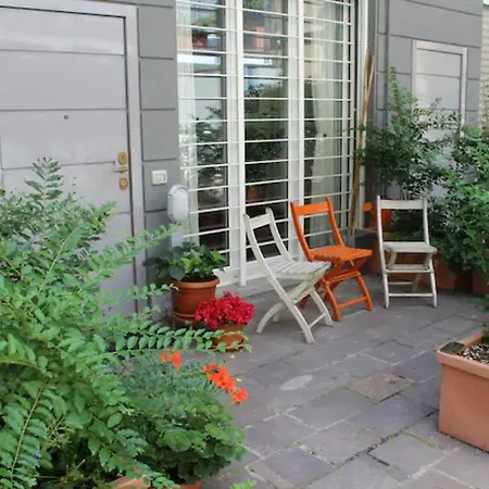 Isola Skylight Loft- Via Della Boscaiola Apartment