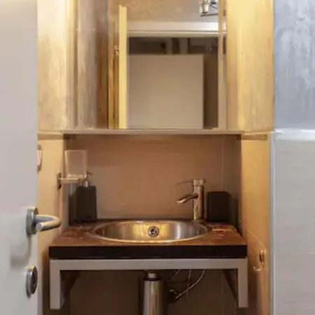 Isola Skylight Loft- Via Della Boscaiola Milan