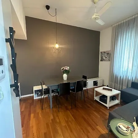 Διαμέρισμα Bocconi Igi White *