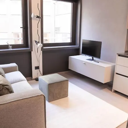Exclusive Retreat Few Steps From Duomo - 1 Apartment *