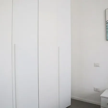 Certosa New Modern Flat Apartment Milan