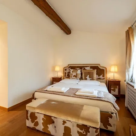 Royal - Castello Apartment Mailand