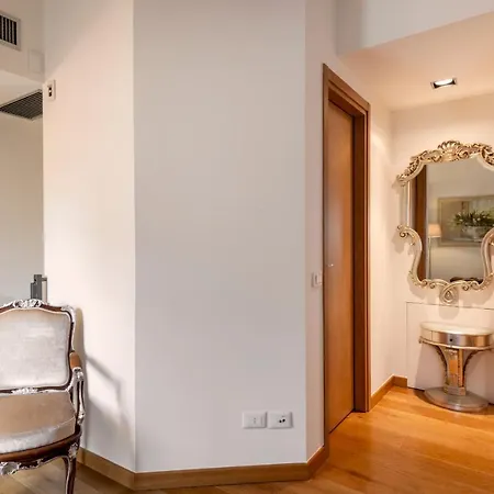 Royal - Castello Apartment Mailand