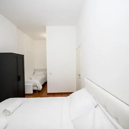 Shortmi Garibaldi Appartement