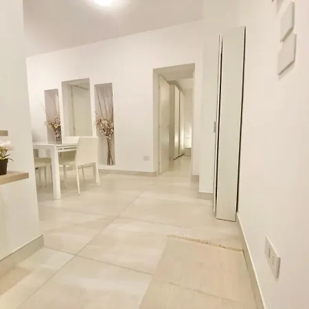 Elegance Duomo Апартаменты Милан