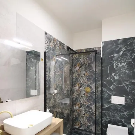 Milanrentals - Rainforest Apartment *