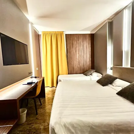 Canova Hotel 3*