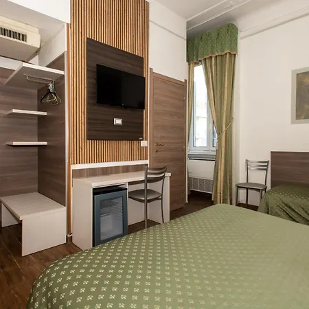 ピオラ ホテル ミラノ