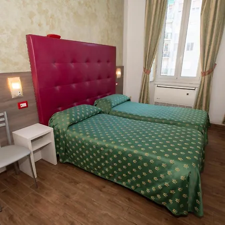 ピオラ ホテル ミラノ