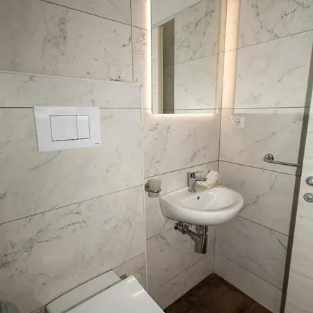 Gioia 3*
