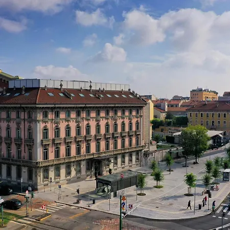 Chateau Monfort - Relais & Chateaux Отель