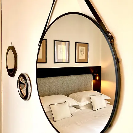 Lily Pads -elegant Apartment- In The Center Apartamento Milán