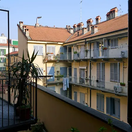 Retreats Navigli * Milan