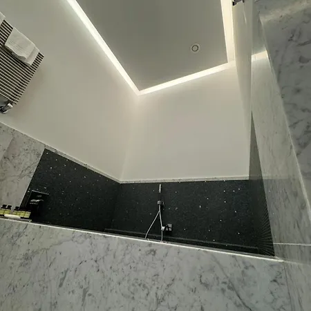 Guest house Domus Camillus 2*