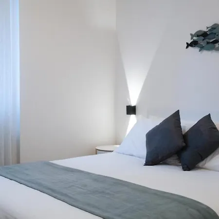 M4 Tolstoj - Vicino Navigli E Duomo