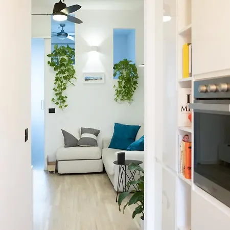 M4 Tolstoj - Vicino Navigli E Duomo