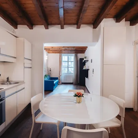 Charming Brera - Madonnina Apartmán Milán