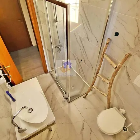 Apartamento Toma Trilocale Moderno Per Max 6 Persone